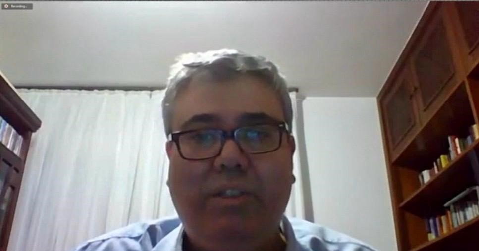 Multimundos entrevista o professor da ECA-USP, jornalista e historiador, André Chaves de Melo